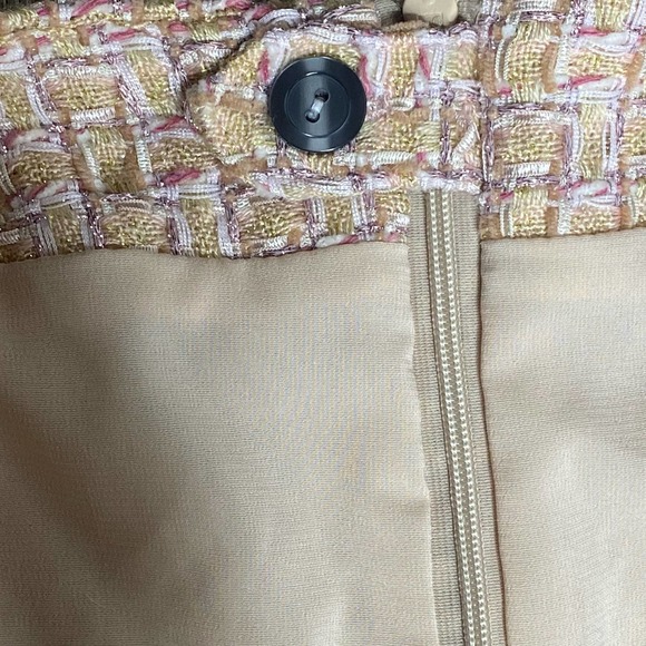 Boston Proper Pink Metallic Eyelash Tweed Knit Pencil Skirt Size 8 - Picture 2 of 4